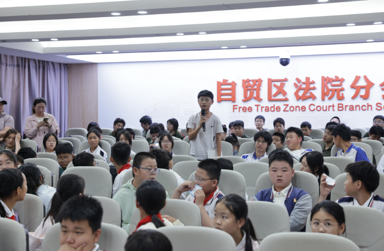 6d924451-bd0f-4ce1-8e79-2a3c1452e680.png