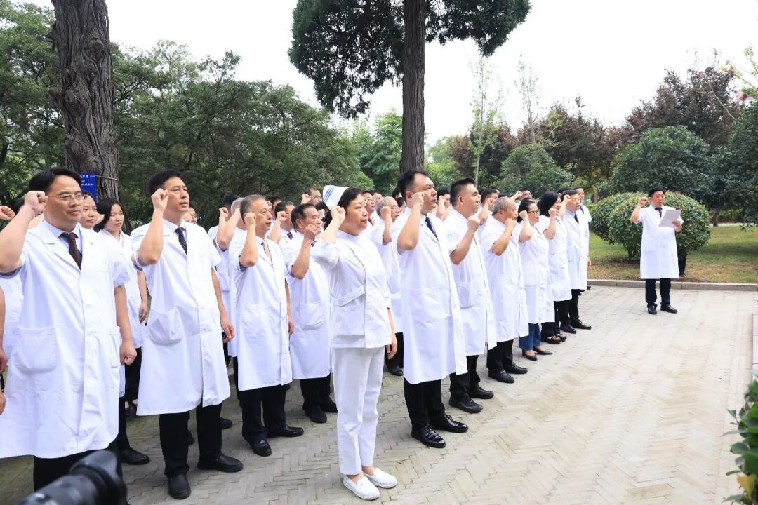 4fdfbae3-a105-4b4b-9c8f-917e87a16d75.jpg