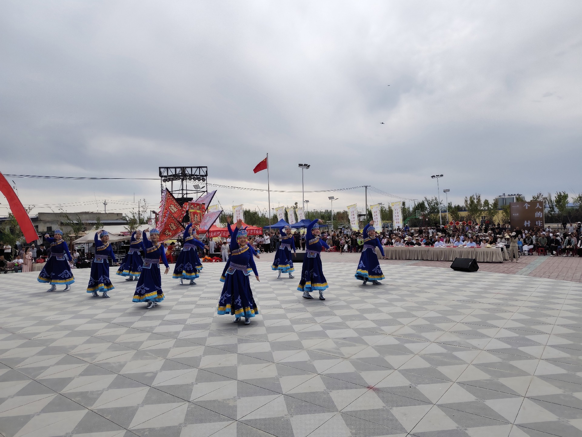 图为活动现场 (4).jpg